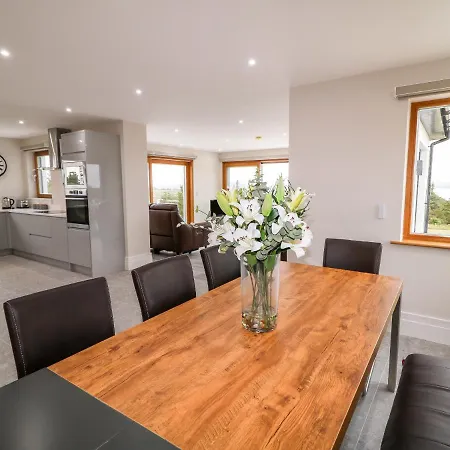度假居 Traeannagh Bay House *